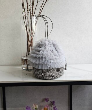 style code 【MERCURYDUO/マーキュリーデュオ】チュールフリル 雑材バケツ型ショルダーバッグ グレー