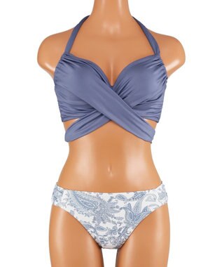 San-ai Resort（三愛水着楽園） ワコール定番商品カップ使用【グラマラスフィット】クロスワイヤー水着　9D-M　【San-ai Resort（サンアイリゾート）】 ブルー