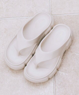 earth music&ecology EVAトングサンダル Beige