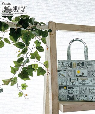 ROOTOTE 8600【スヌーピー】IP.スクエア.ラミネート.ピーナッツ-9H 01：ビーグル・スカウト