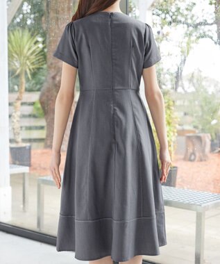 Tiaclasse L ピンタックステッチワンピース チャコールグレー