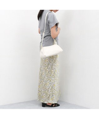 UNBILLION 【テレビ ドラマ着用アイテム】カシュカシュ cachecache / 合成皮革横長ショルダー アイボリー