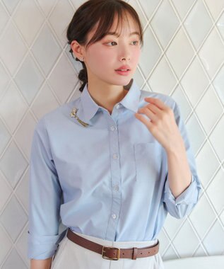 Tiaclasse フローラルブーケブローチ ゴールド