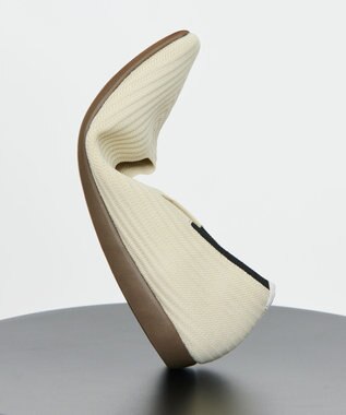 steppi “撥水＆洗えるニットシューズ” スクエア パンプス オフホワイト