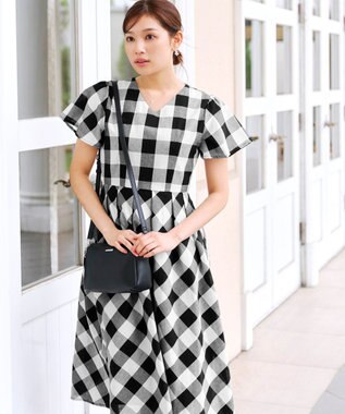 Tiaclasse 【袖が選べる・洗える】大柄ギンガムチェックワンピース 半袖：ブラック