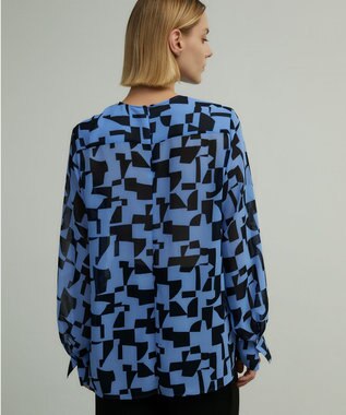 BEIGE， LUCIE / ノーカラーブラウス Sax × Navy