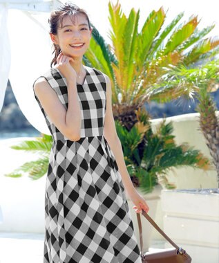 Tiaclasse 【袖が選べる・洗える】大柄ギンガムチェックワンピース ノースリーブ：ブラック