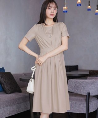 Tiaclasse 【おのののかさん着用】半袖&長袖選べる袖丈・タックフレアワンピース 半袖グレージュ