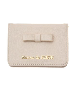 Maison de FLEUR 二つ折りリールパスケース Pink Beige