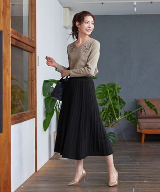 Tiaclasse 【洗える】刺繍リブニットトップス ベージュ