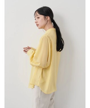 earth music&ecology ボリュームタック袖ブラウス Yellow