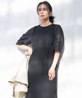 UNFILO 【VERY×UNFILOコラボ】BEAUTY MOVE シアースリーブ ワンピース ブラック