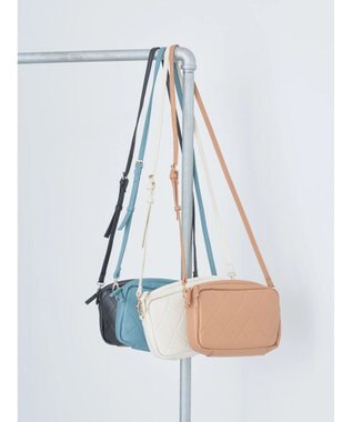 earth music&ecology キルティングショルダーバッグ Ivory