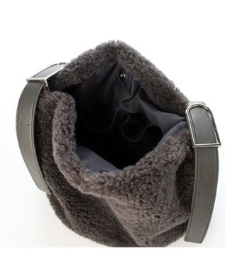 UNBILLION カシュカシュ cachecache / フリーハンドルボアショルダーバッグ ダークグレー