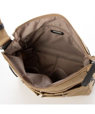 LA BAGAGERIE フロントポケット　スクエアナイロンショルダー　Sサイズ ベージュ