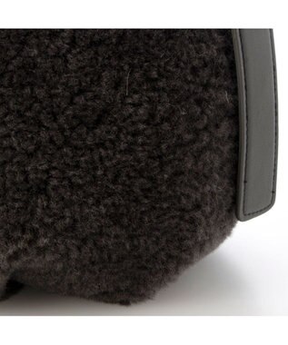 UNBILLION カシュカシュ cachecache / フリーハンドルボアショルダーバッグ ダークグレー