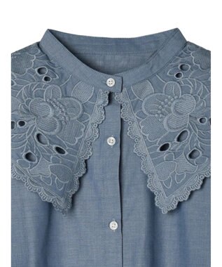 earth music&ecology ２ｗａｙ刺繍衿ブラウス Blue