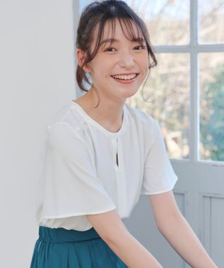 Tiaclasse 【2WAY・接触冷感・洗える】ノーカラーブラウス オフホワイト