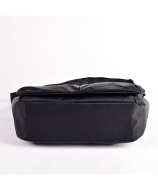 Y'SACCS ダブルホックポケットショルダー　Mサイズ ブラック