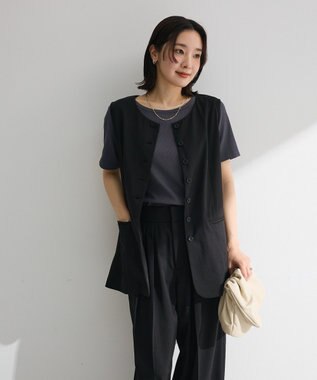 Green Parks クルーネック多釦ジレ Black