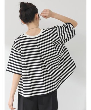 earth music&ecology バックタッククロップドＴ Border