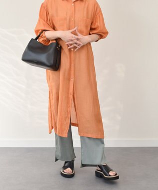 INTER-CHAUSSURES 【LORISTELLA】ミディアムサイズレザーハンドバッグ ブラック