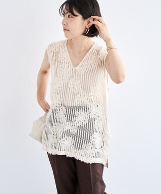 Green Parks テープ刺繍レースベスト Ivory