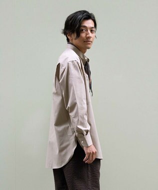 KASHIYAMA GIZA 100/2 バンドカラーシャツ スモークカーキ