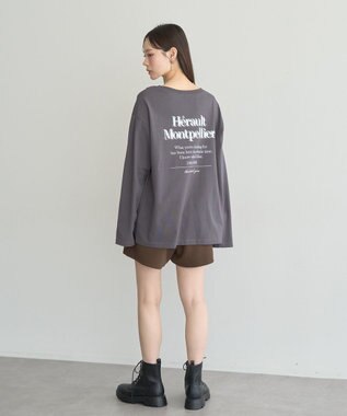 earth music&ecology 【綿100】アソートグラフィックロンＴＥＥ Charcoal Gray
