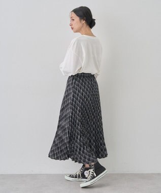 earth music&ecology いいことワードロゴＴシャツ White