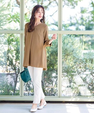 Tiaclasse 【洗える・スマート裏起毛】バックプリーツチュニックブラウス ベージュ