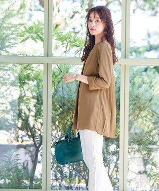 Tiaclasse 【洗える・スマート裏起毛】バックプリーツチュニックブラウス ベージュ