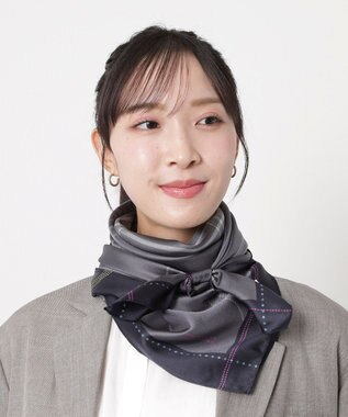 MOONBAT MACKINTOSH PHILOSOPHY(マッキントッシュ フィロソフィー）シルクスカーフ チェック 88×88㎝ 日本製 ブラック