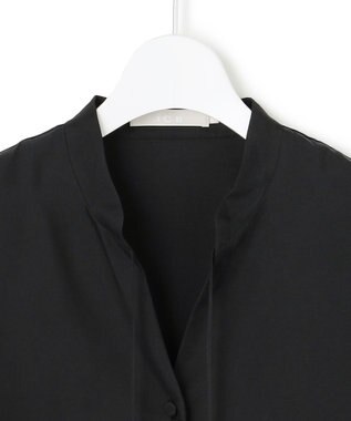 ICB L 【接触冷感・洗える】Cu/Peソフトツイル デザインブラウス ブラック系