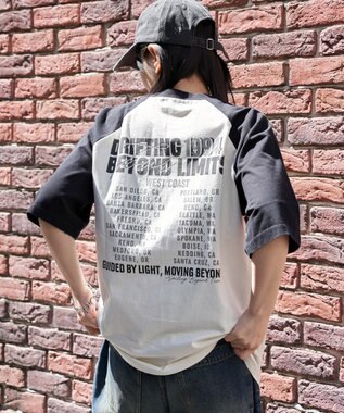 WEGO 【ユニセックス着用ITEM/MLサイズ展開】ヴィンテージライクラグラングラフィックT（SS） ブラックその他