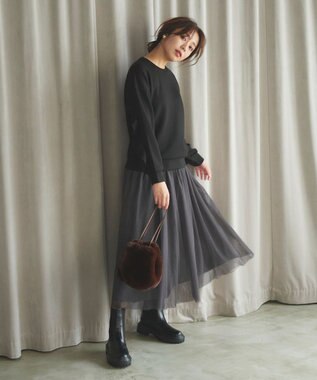 Feroux 【洗える】袖フリルダンボール プルオーバー ブラック系