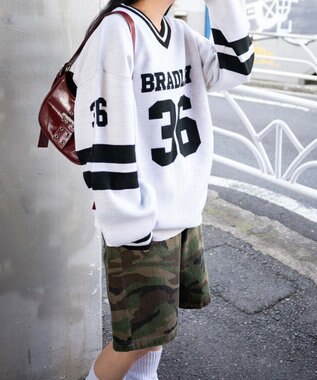 WEGO ナンバリングジャガードVネックニット ホワイト