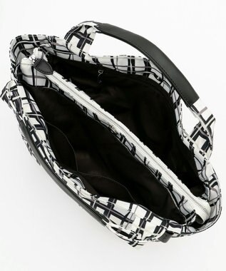 Y'SACCS 総柄プリントトートバッグ ブラック