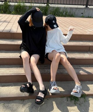 WEGO 【ラッシュガード/吸水速乾/UVカット/日焼け対策/体型カバー】リブドロストデザイントップス ホワイト