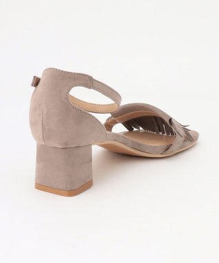 組曲 フリンジチャンキーヒールサンダル ベージュ系