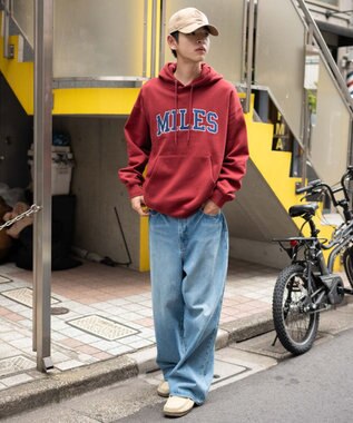 WEGO 【ユニセックス着用ITEM/SMLサイズ展開】グラフィックロゴプルパーカー ワイン