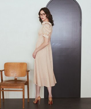 Maison de FLEUR ドットワンピース Beige