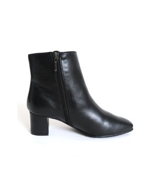 Pointer 【石岡真実さん着用】本革ショートブーツ ブラック