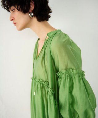GRACE CONTINENTAL ギャザーカフタントップ グリーン
