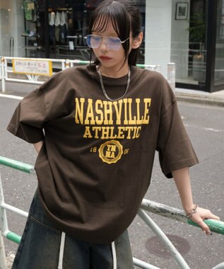 WEGO 【ユニセックス着用ITEM】アクセ付きグラフィックT（SS） ブラウン