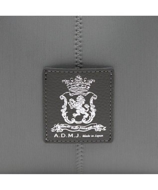 A.D.M.J. 【魔法の様に軽い】NEWマジックライトステッチ刺しゅうトートM グリス