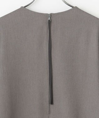 #Newans 【洗濯機可】シャーリングカフスパウダリーブラウス チャコール