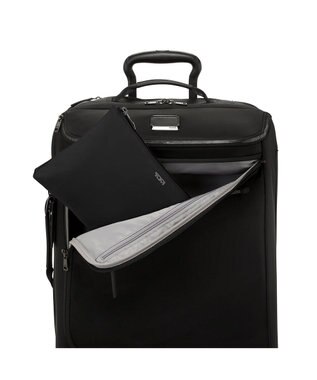 TUMI レディス  VOYAGEUR ジャスト・イン・ケース・ダッフル BLACK/GUNMETAL