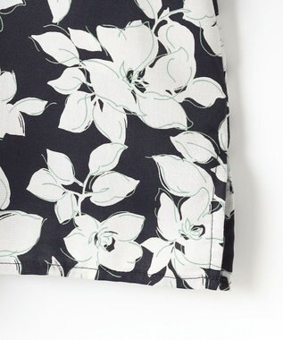 J.PRESS LADIES 【洗える】スパンフラワープリント  ボートネック ブラウス ネイビー×オフ系