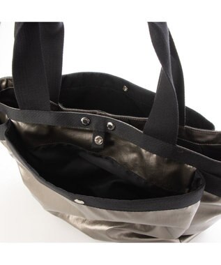 Y'SACCS コーティングワッシャートート Lサイズ ガンメタリック